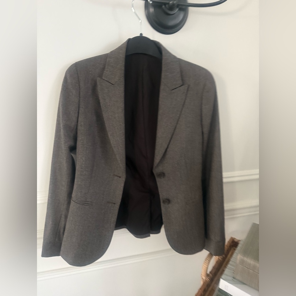 Theory Classic Blazer - Versatile Tailored Jacket
